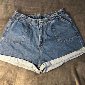 mom jean shorts